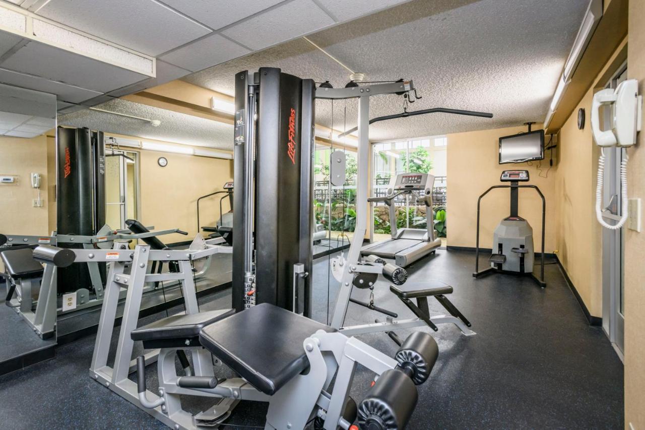 מלון Wyndham Garden Fresno Yosemite Airport מראה חיצוני תמונה